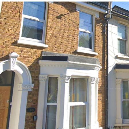 Modern 2 Bedroom Apartment In Peckham 런던 외부 사진